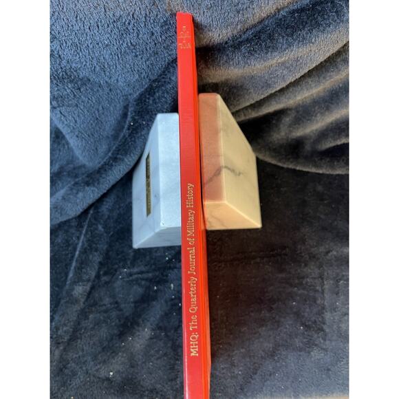 MHQ The Quarterly Journal of Military History Winter 1994 Volume 7 Number 2 HC - Picture 4 of 9